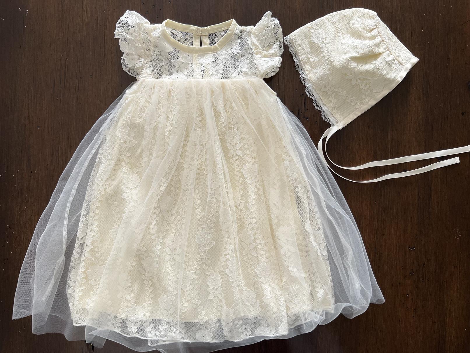 Vintage Ivory Lace Baptism Dress with Baptism Lace Bonnet French Ivory / 2T Vintage Ivory Lace Baptism Dress with Baptism Lace Bonnet French Ivory / 2T